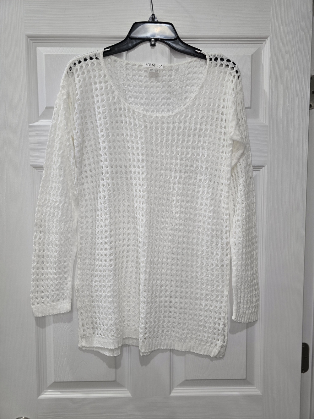 VENUS White Open-Weave Long Sleeve Pullover Swimsuit Cover, Size M